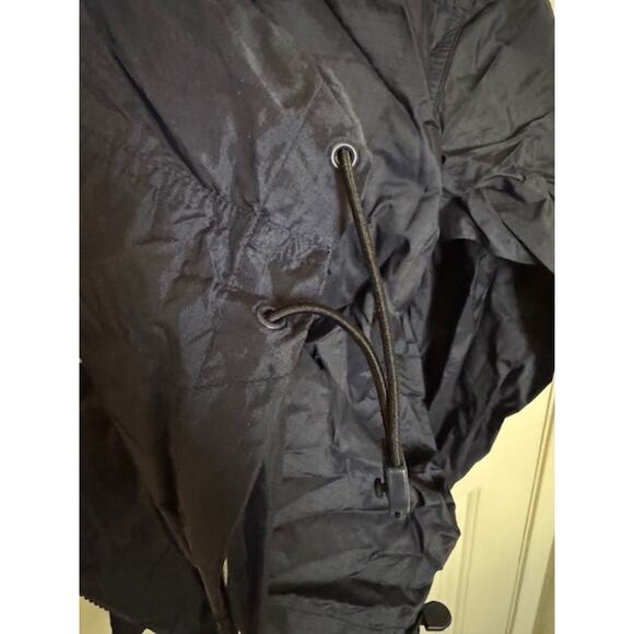 Disney Park Rain Jacket Mickey Zip Front hood Wind Breaker Navy S - Picture 3 of 9